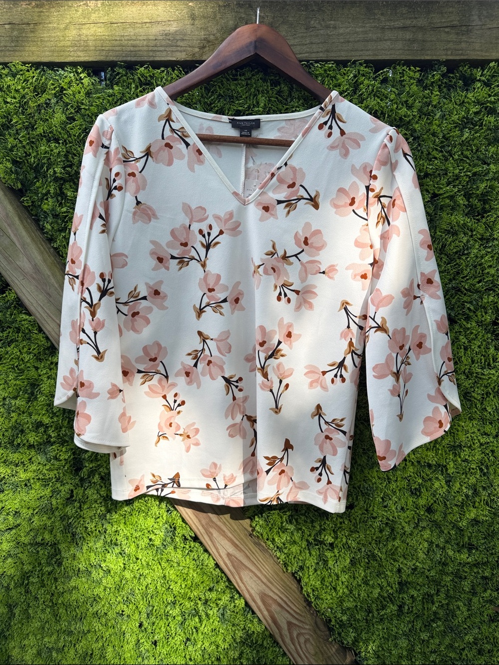 NWT Ann Taylor White Blouse with Pink Floral Print